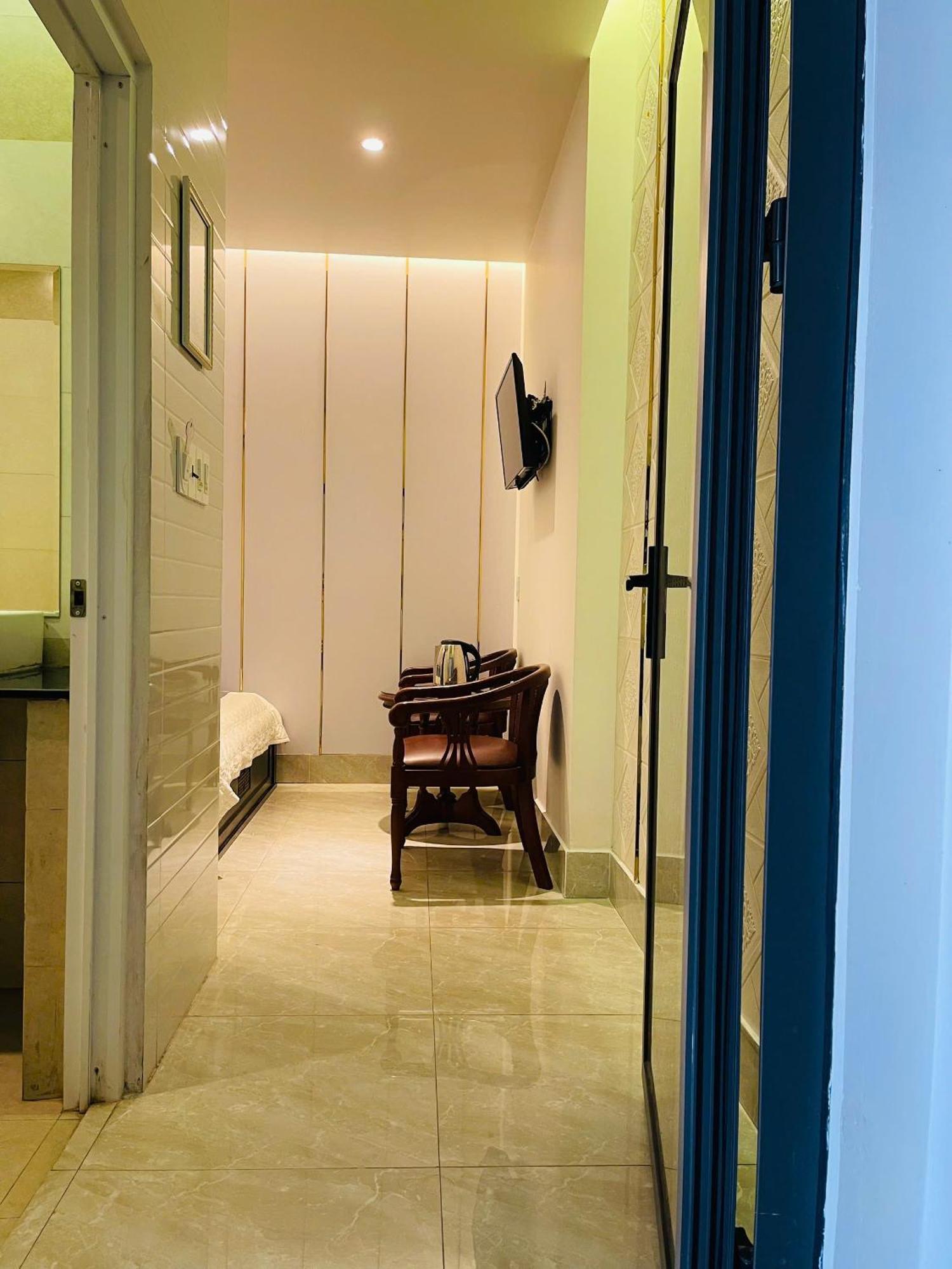 Phuc Hotel Cao Lanh Экстерьер фото